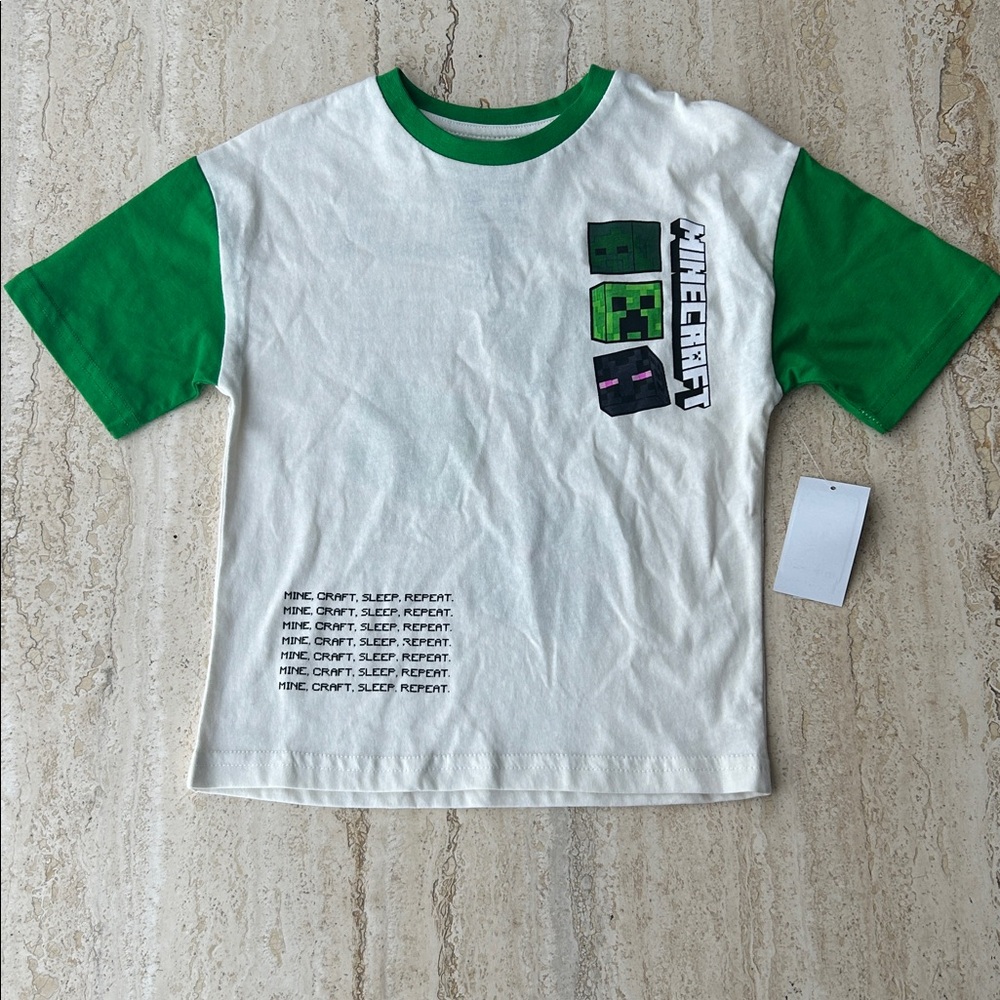 NEW 🆕 Minecraft Kids White and Green T-Shirt with back design 4/5 years
